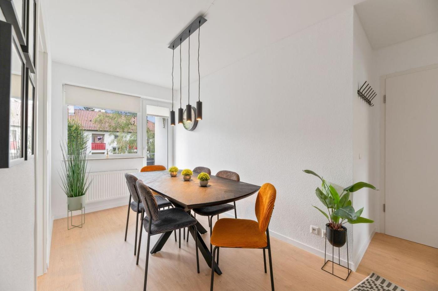 شقة Westside Flat - 5Min To Downtown لودفيغسبرغ المظهر الخارجي الصورة